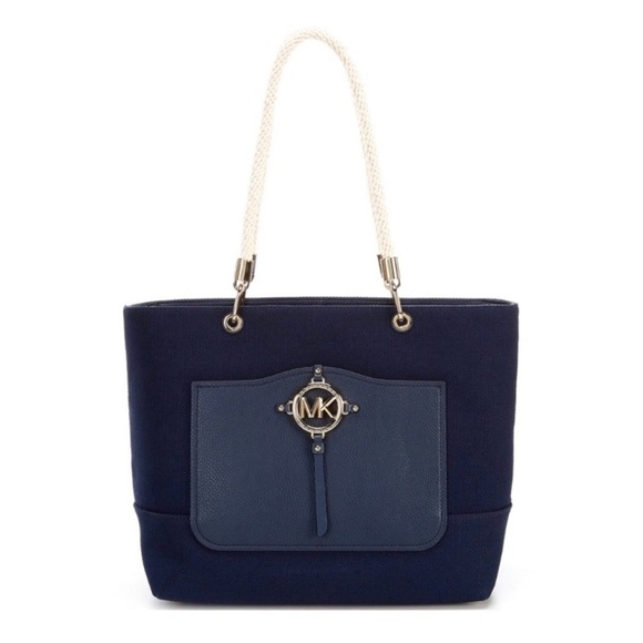 Never Been Used Michael Kors Amy Navy Blue Leather Handbag With Rope Handles - Picture 3 of 6